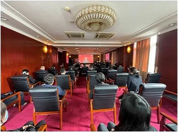 医院党委组织收看中国共产党第二十次全国代表大会开幕会