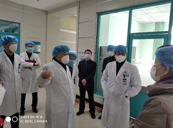院长赵德伟组织召开紧急防控工作会议并现场督导办公