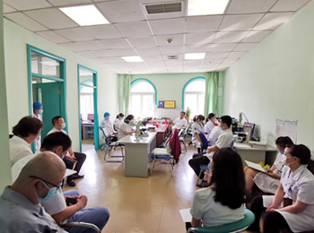 药理化第二党支部开展支委下基层活动